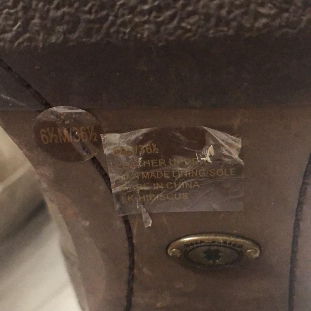 Light gray Lucky Brand boots sz 6.5 - Picture 5 of 5